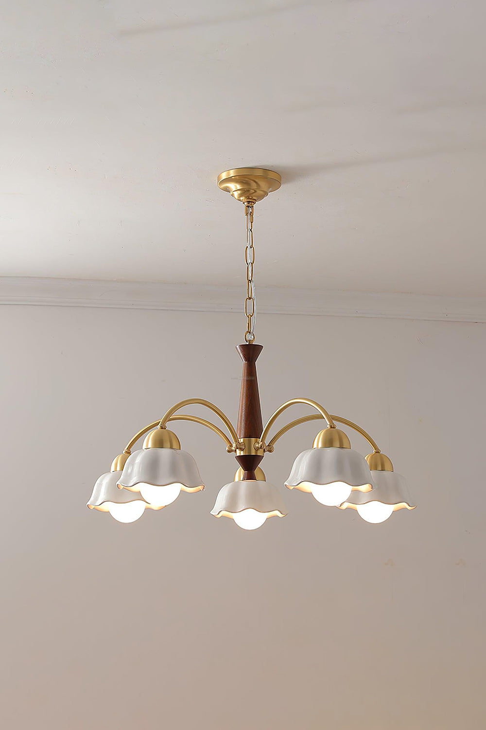 Retro Tulip Brass Chandelier - view 13 | everlamps