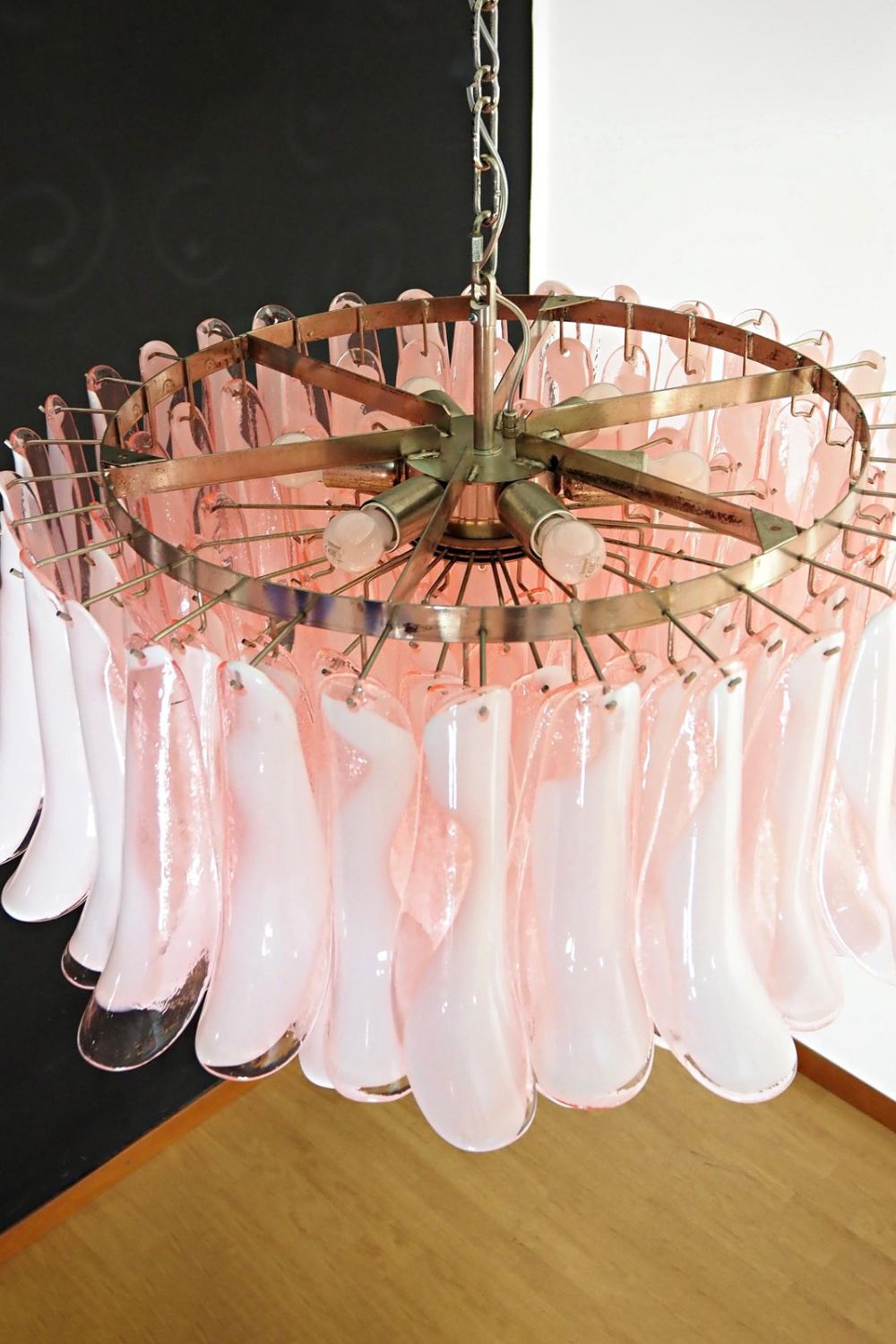 1990s Italian Art Pink Flower Chandelier - view 9 | everlamps