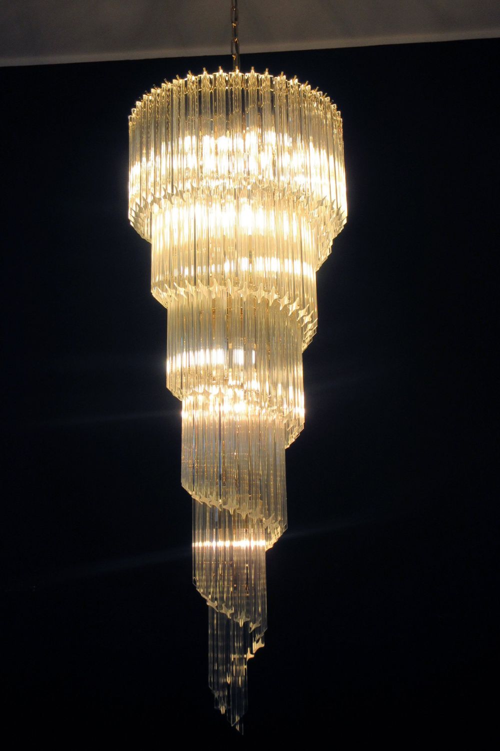 Venini Art Spiral Crystal Chandelier - view 10 | everlamps