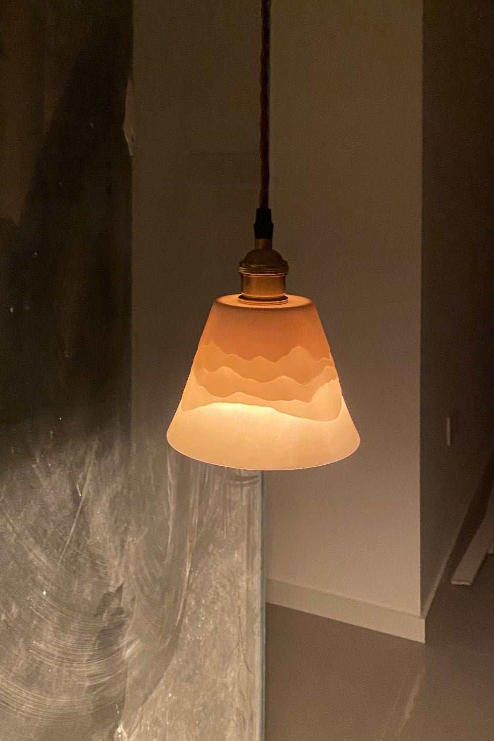 Mountains Shadow Ceramic Pendant Lamp - everlamps