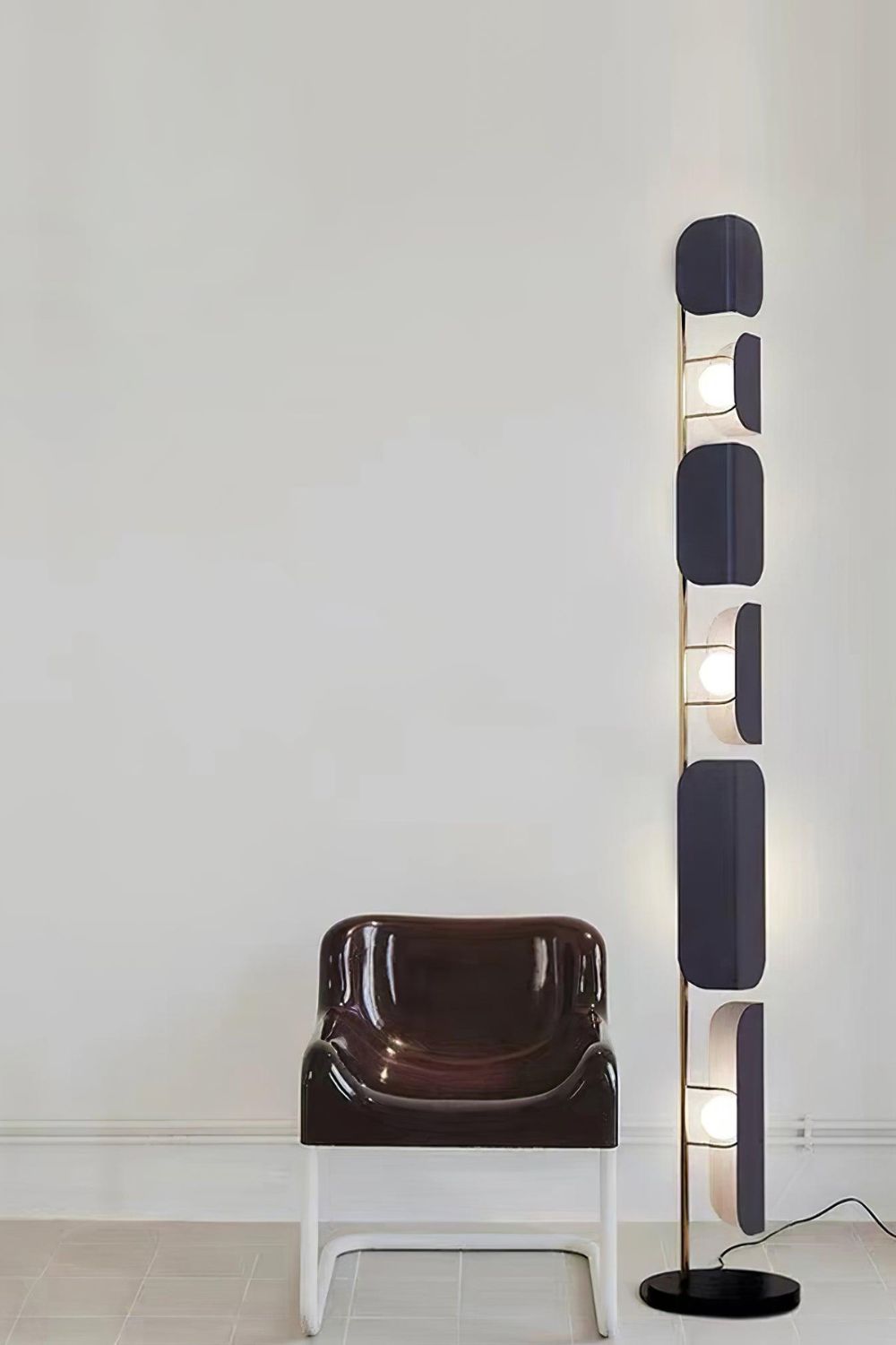 Leagan Stacked Panel Modern Floor Light - view 11 | everlamps