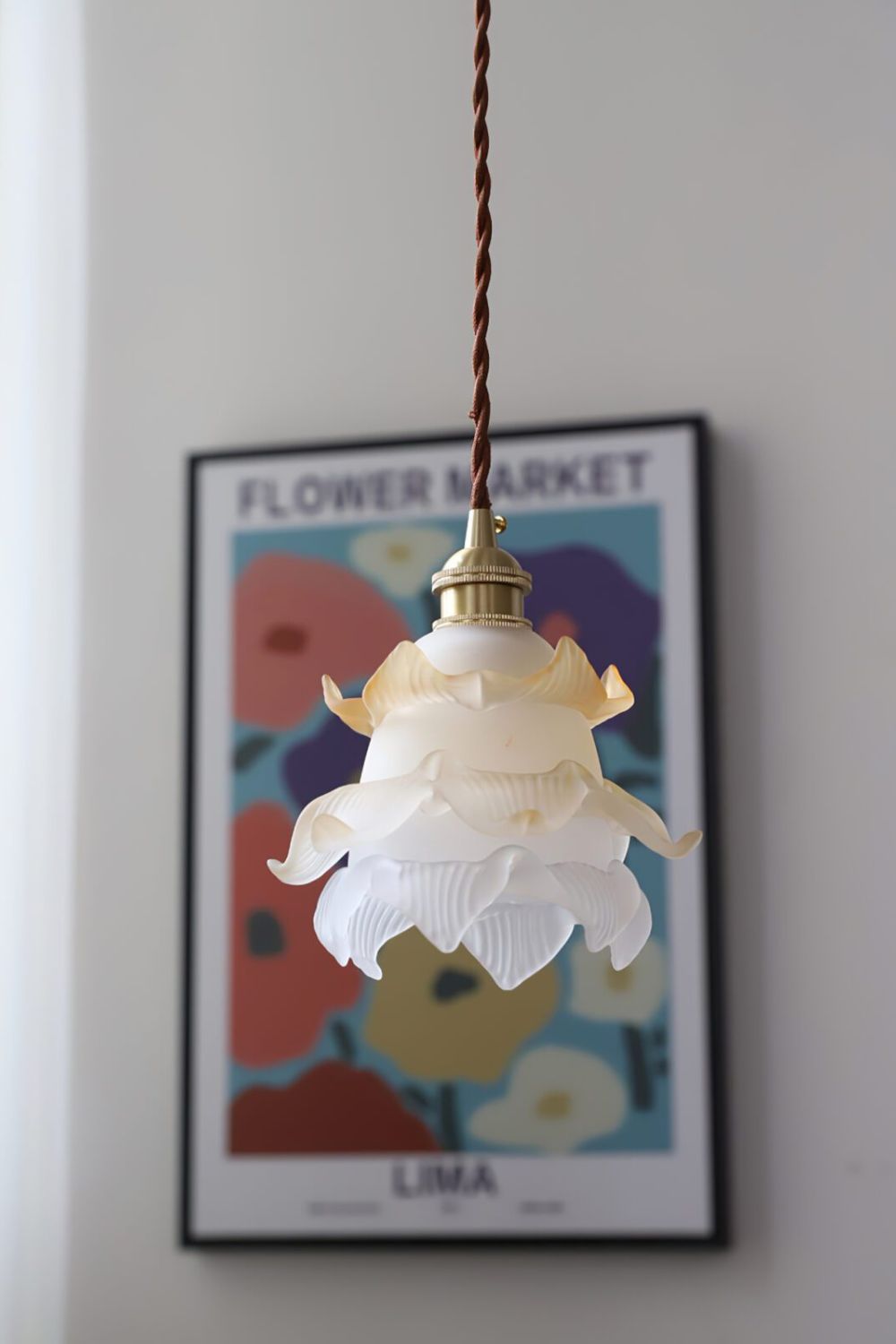 1970 Retro Bloom Glass Pendant Light - view 16 | everlamps