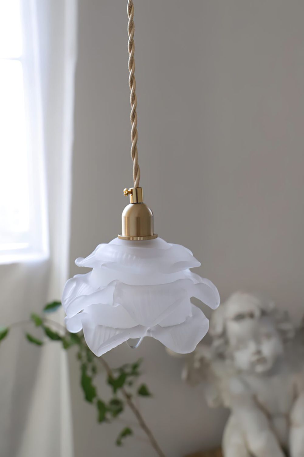 1970 Retro Bloom Glass Pendant Light - view 21 | everlamps