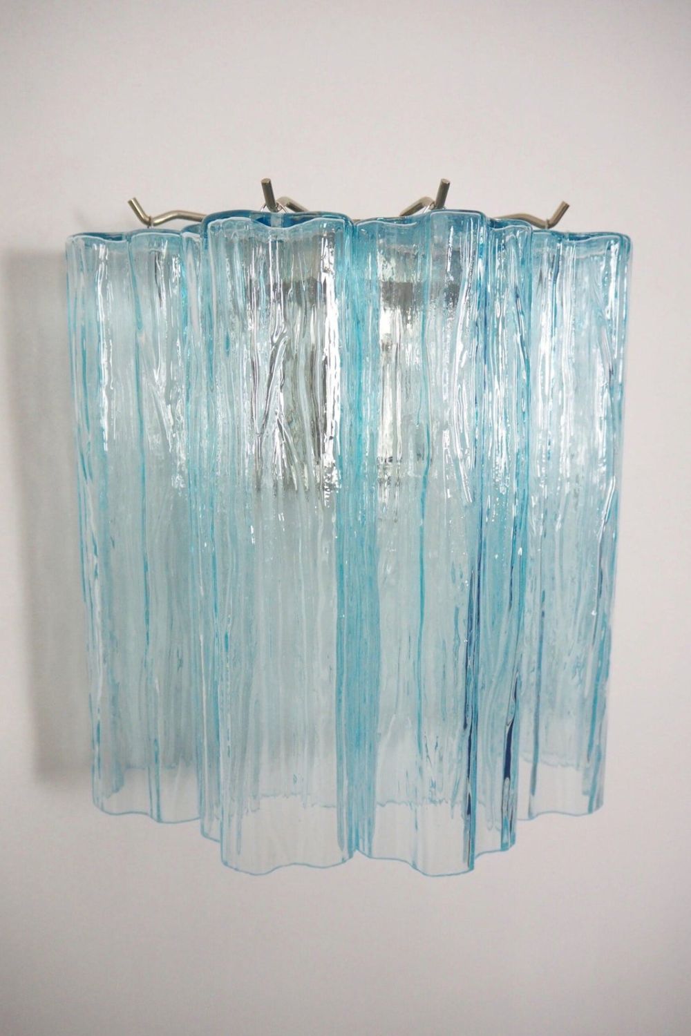 Blue Art Glass Tube Wall lamp - view 5 | everlamps
