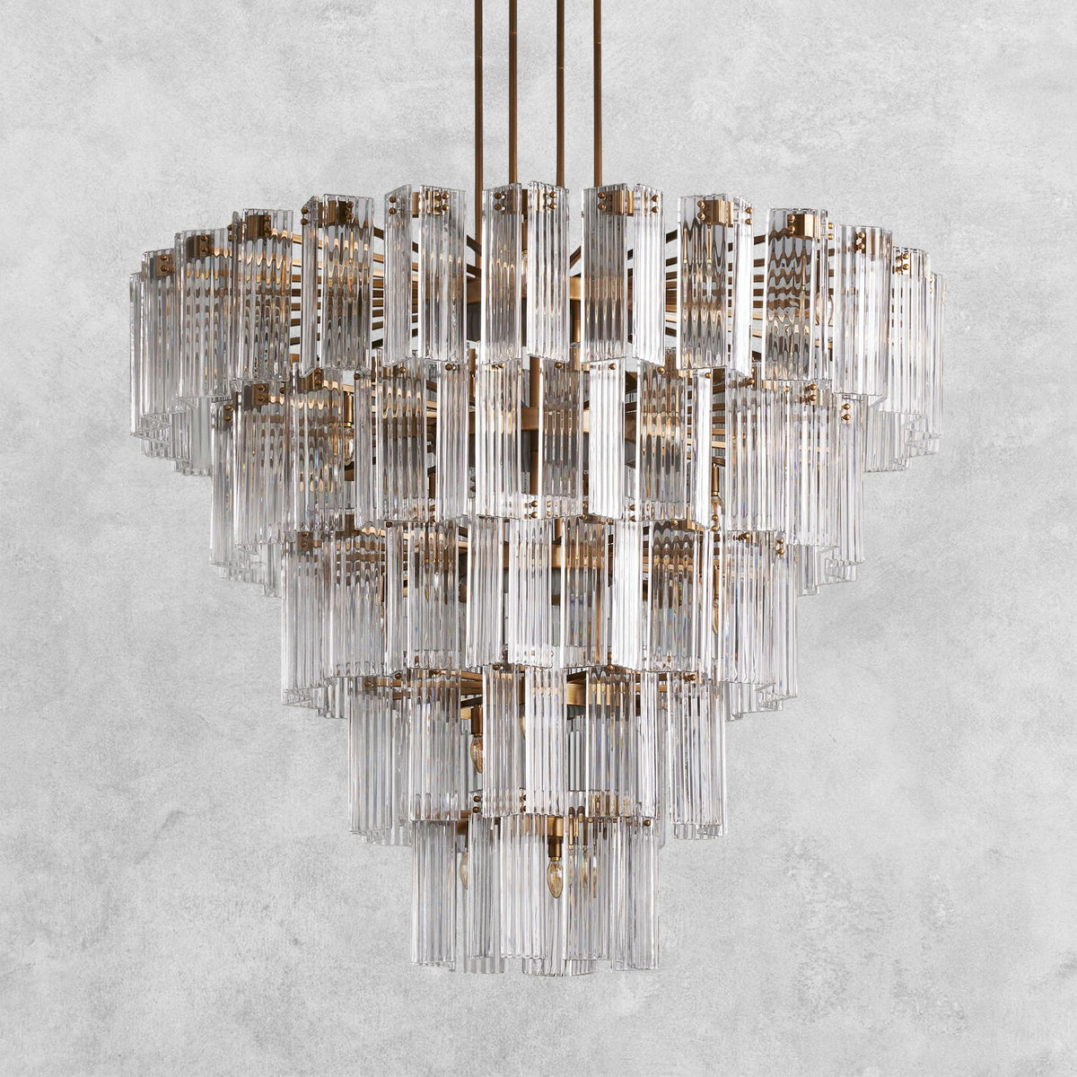 Delsie Round Chandelier