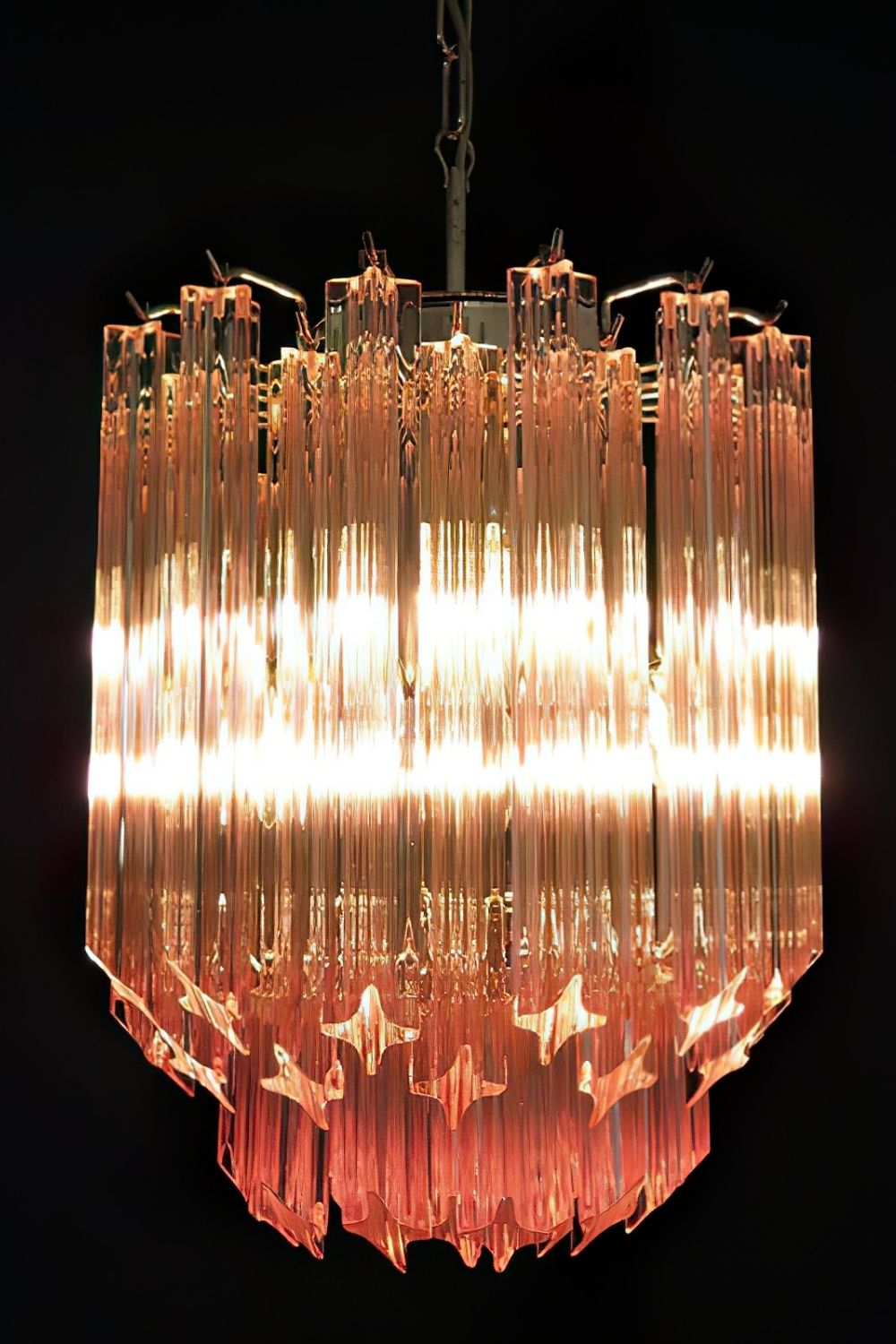 Art Pink Quadriedri Glass Chandelier - view 3 | everlamps