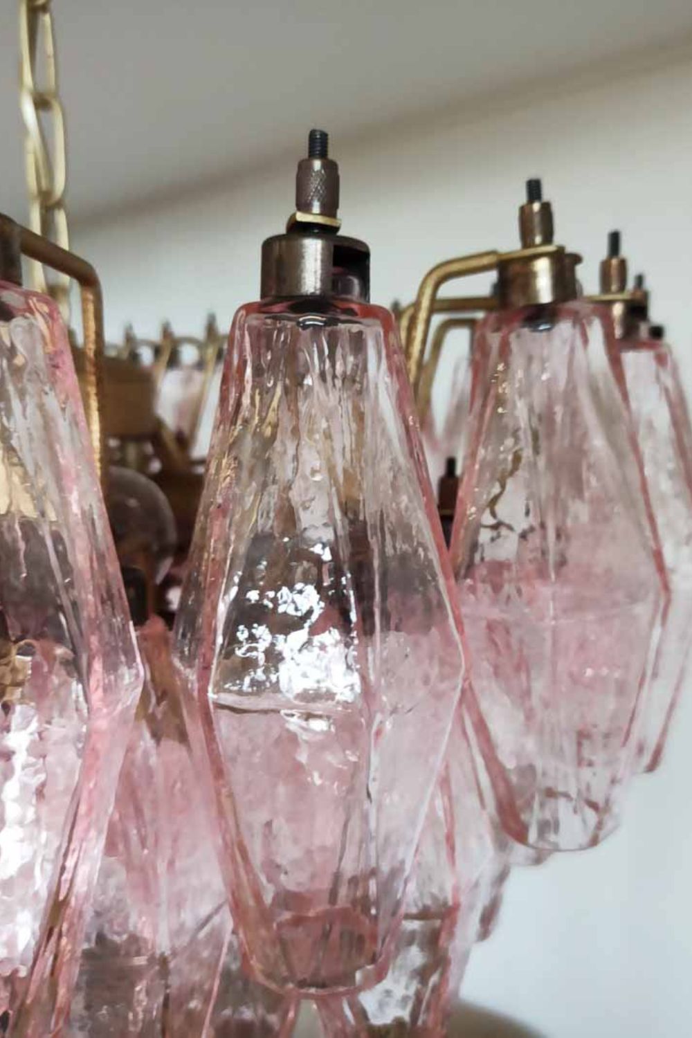Art Poliedri Pink Glass Chandelier - view 9 | everlamps