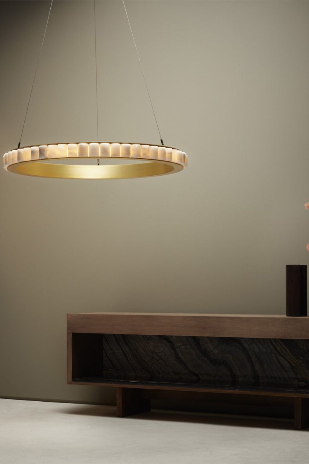 Avalon Halo Chandelier - everlamps