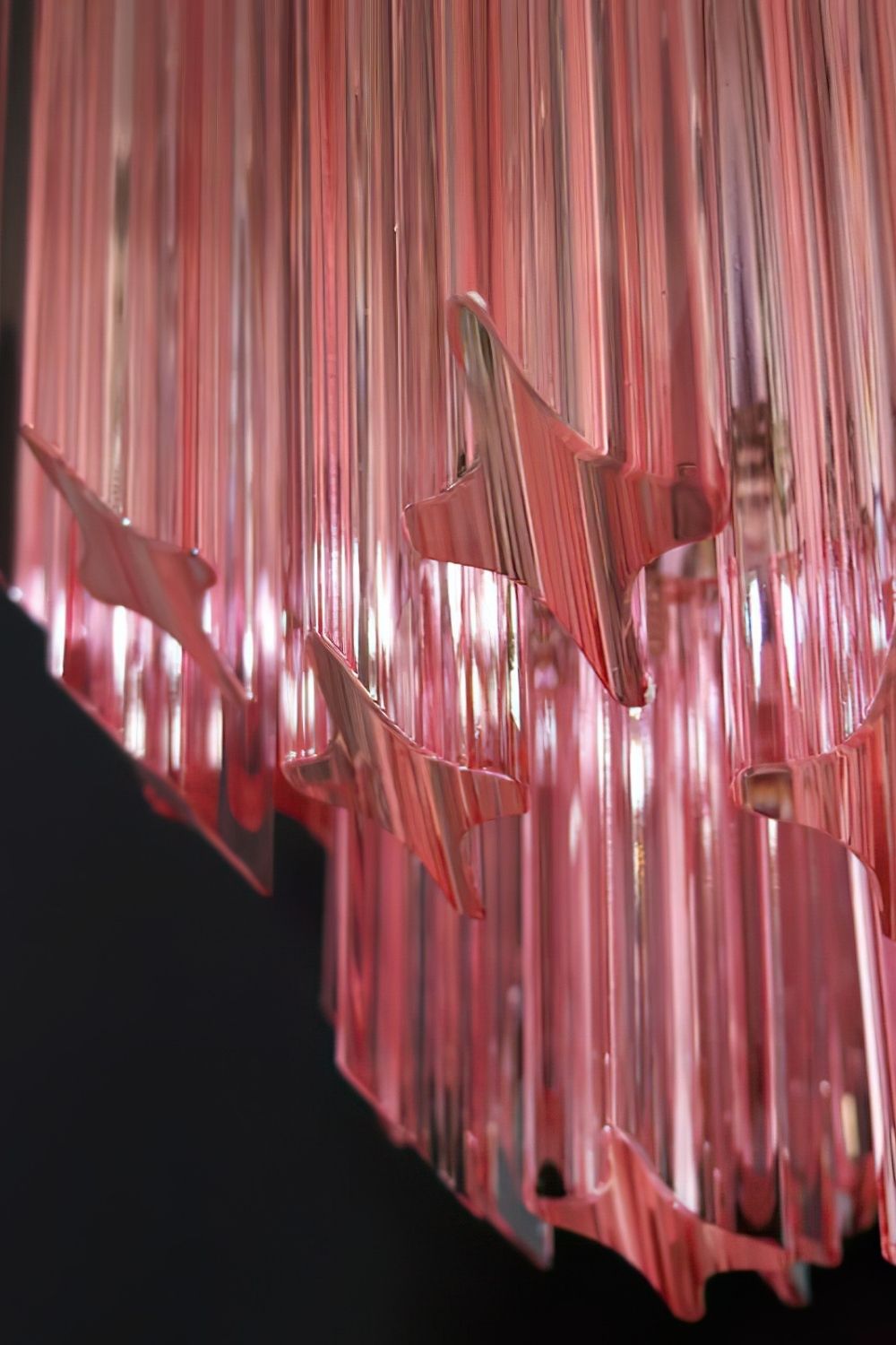 Art Pink Quadriedri Glass Chandelier - view 8 | everlamps