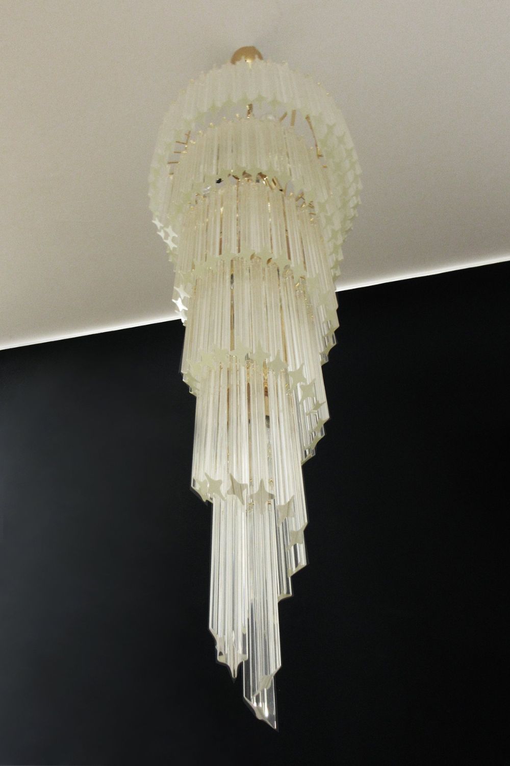 Art Style Spiral Glass Chandelier - view 8 | everlamps