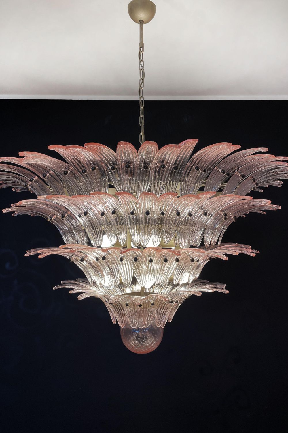 Art Four-tier pink glass palm leaf chandelier - view 8 | everlamps