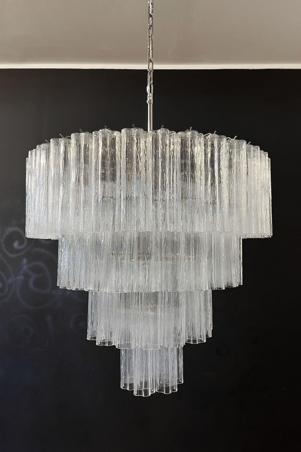 Art clear glass tiered chandelier - view 6 | everlamps