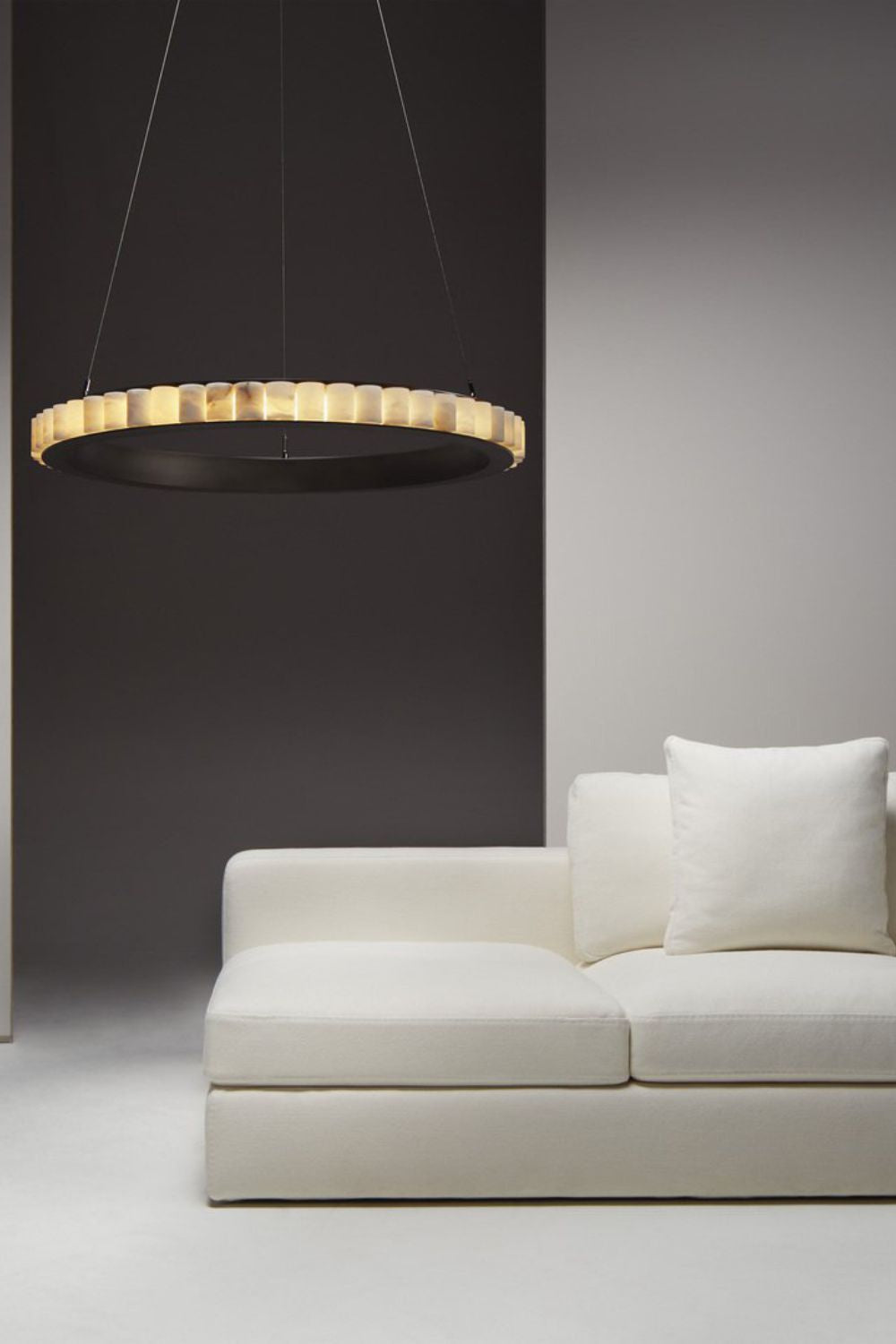 Avalon Halo Chandelier - everlamps