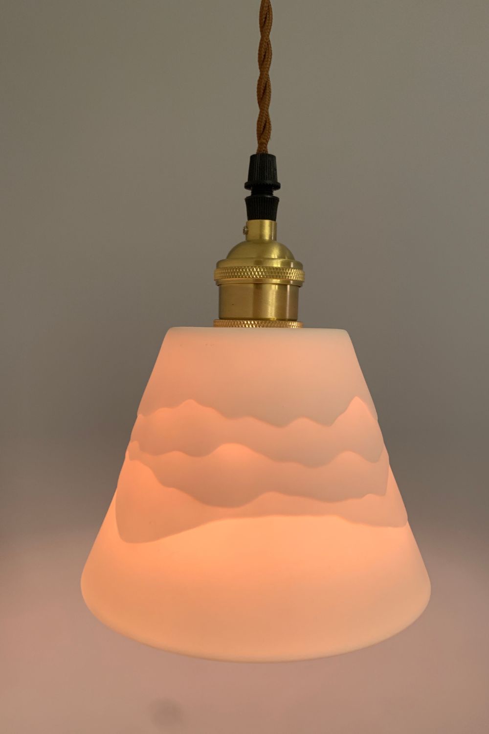 Mountains Shadow Ceramic Pendant Lamp - everlamps