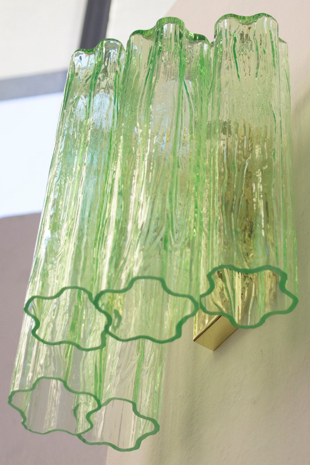 Bright Green Art Glass Wall Lamp - view 10 | everlamps