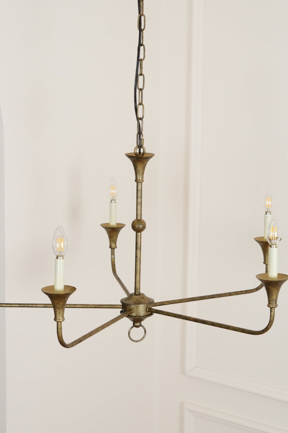 Rustic Vintage Cecil Chandelier - view 10 | everlamps