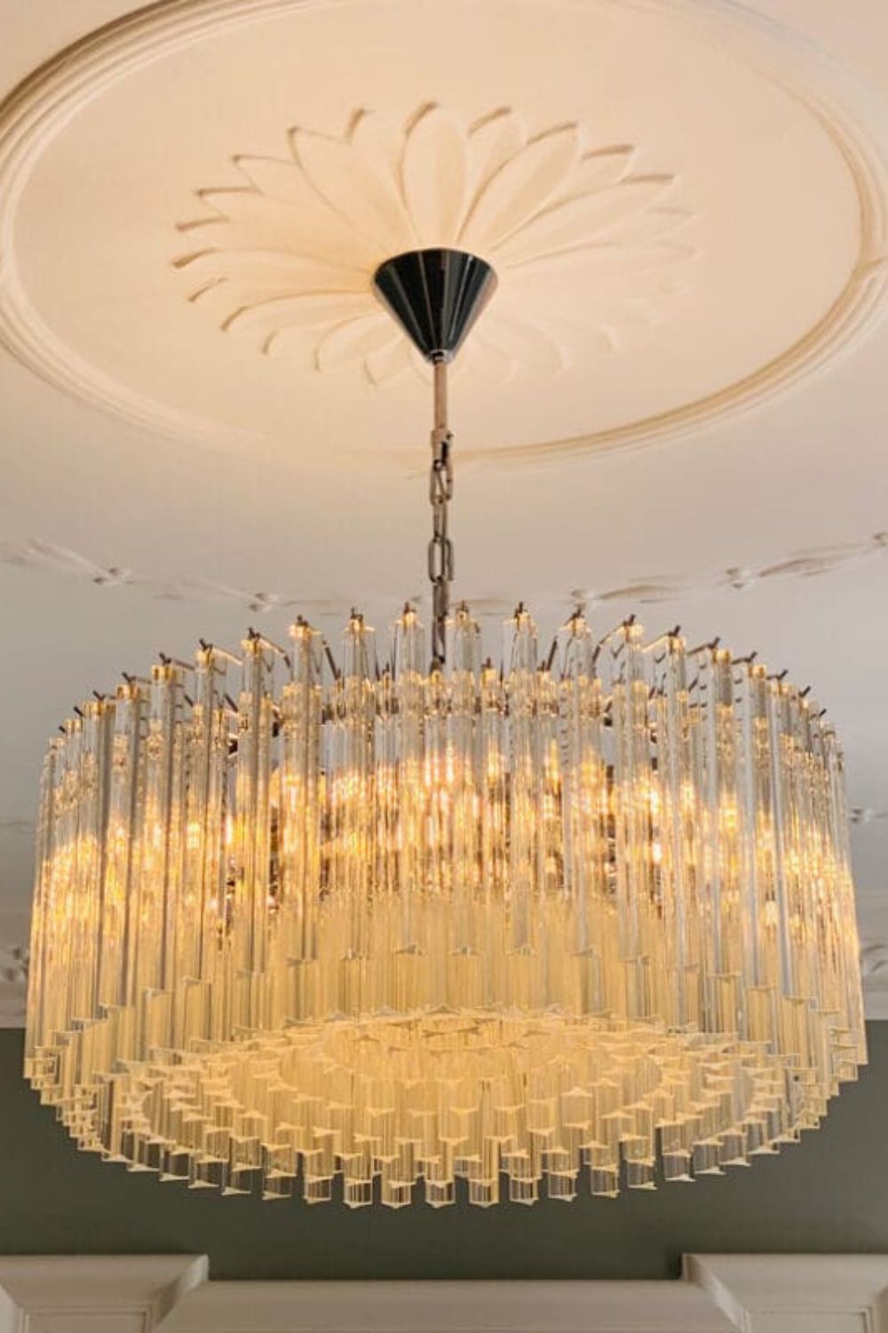 Art Transparent Prism Triedri Chandelier - view 10 | everlamps