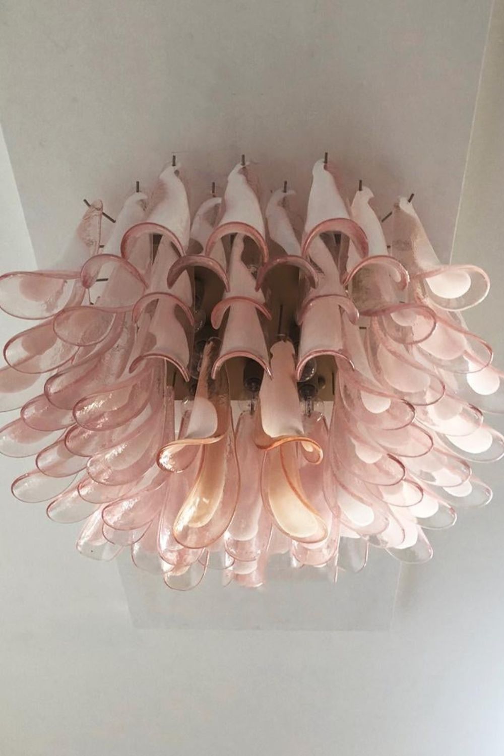 1990s Italian Art Pink Flower Chandelier - view 5 | everlamps