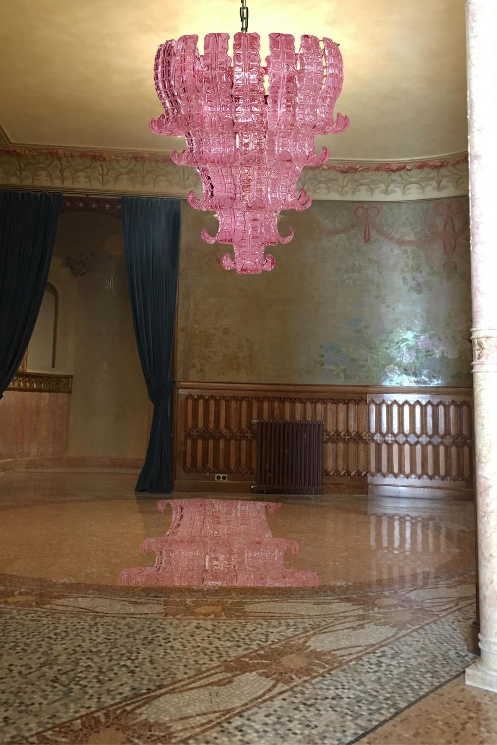 Art pink glass Felci chandelier - view 3 | everlamps