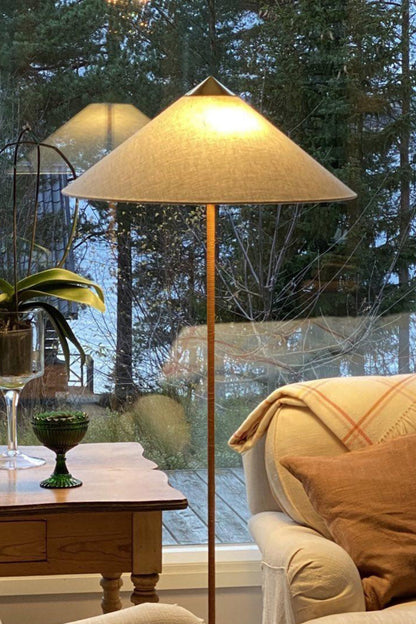 9602 Floor Lamp - everlamps