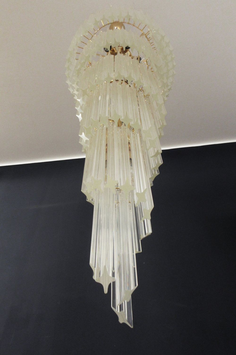 Venini Art Spiral Crystal Chandelier - view 7 | everlamps