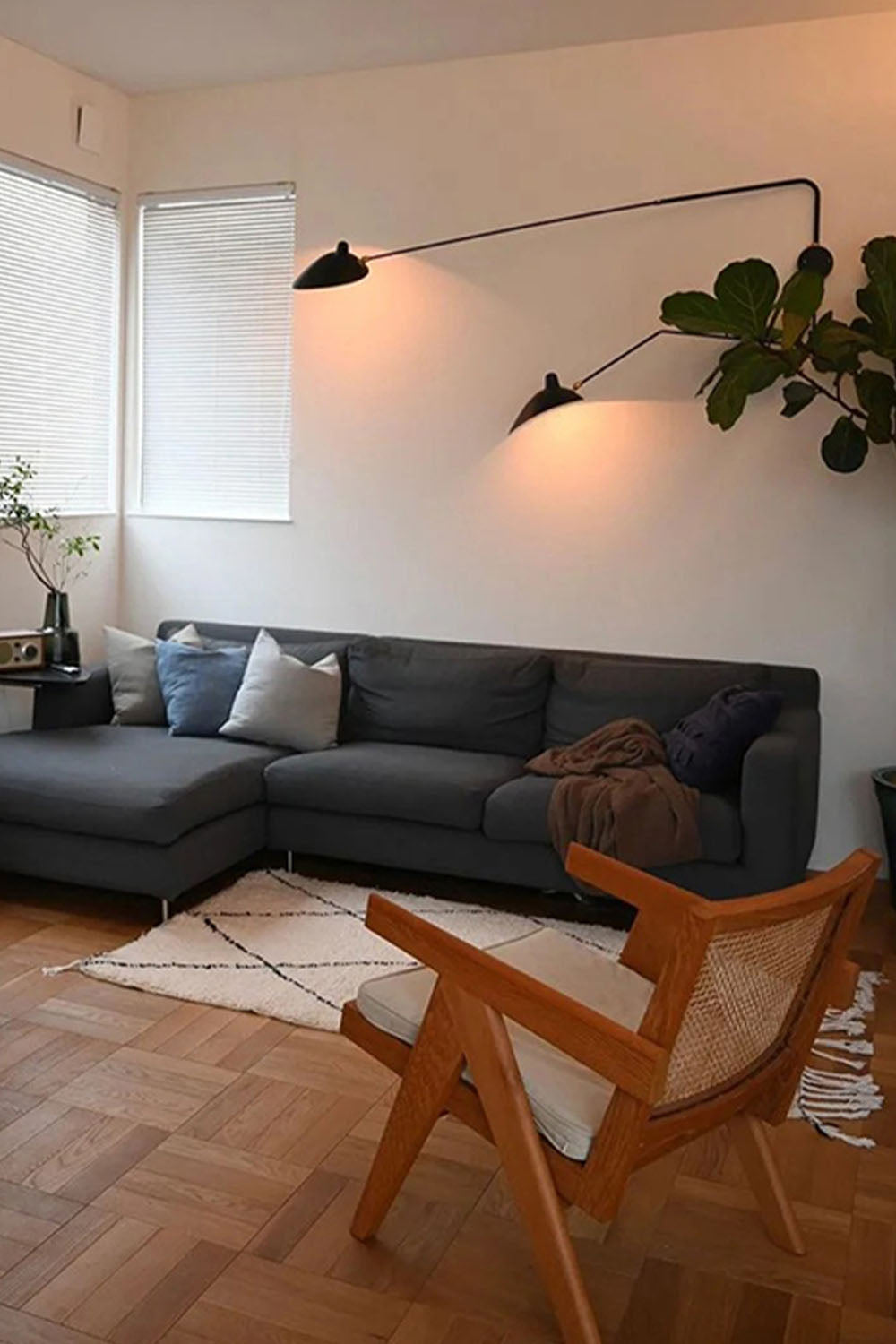 Adjustable Swing Arm Wall Lamp - view 8 | everlamps