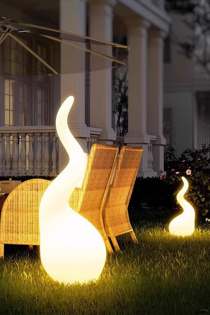 Alien M Easy Outdoor Floor Lamp - view 4 | everlamps