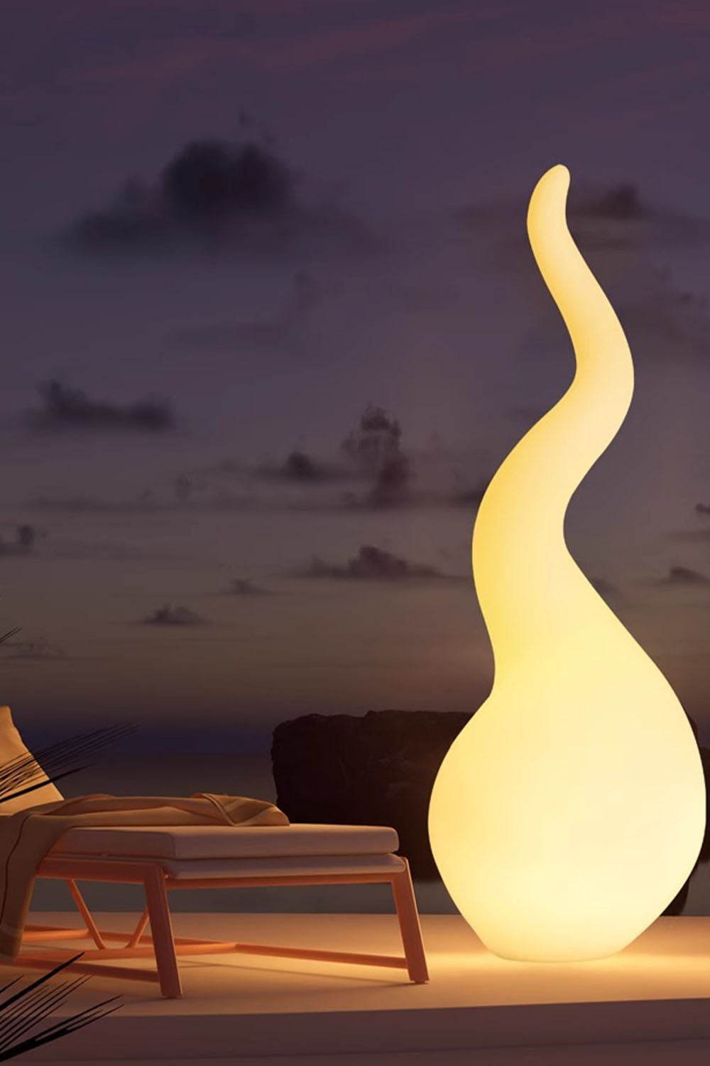 Alien M Easy Outdoor Floor Lamp - view 5 | everlamps