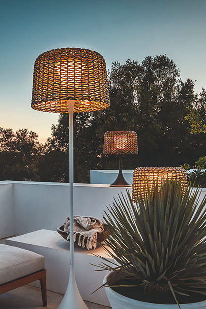Ambient Mesh Outdoor Floor Lamp - view 7 | everlamps