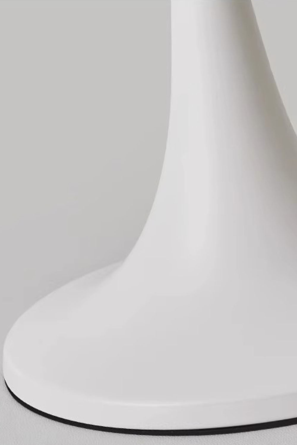 Ambient Mesh Outdoor Floor Lamp - view 15 | everlamps