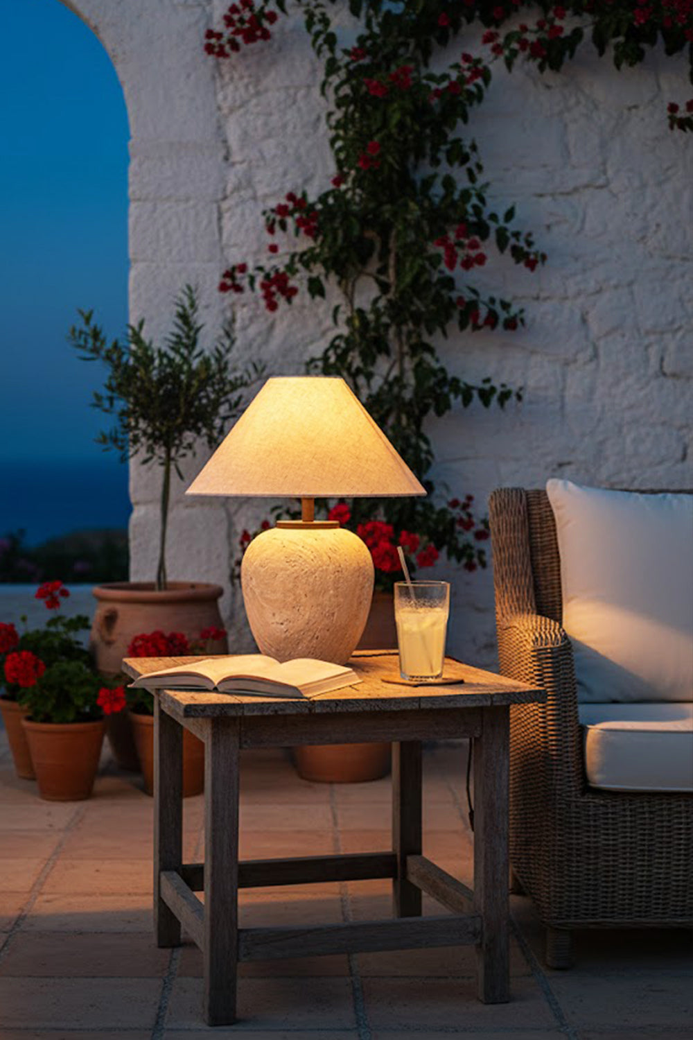 Aoji Table Lamp - view 6 | everlamps