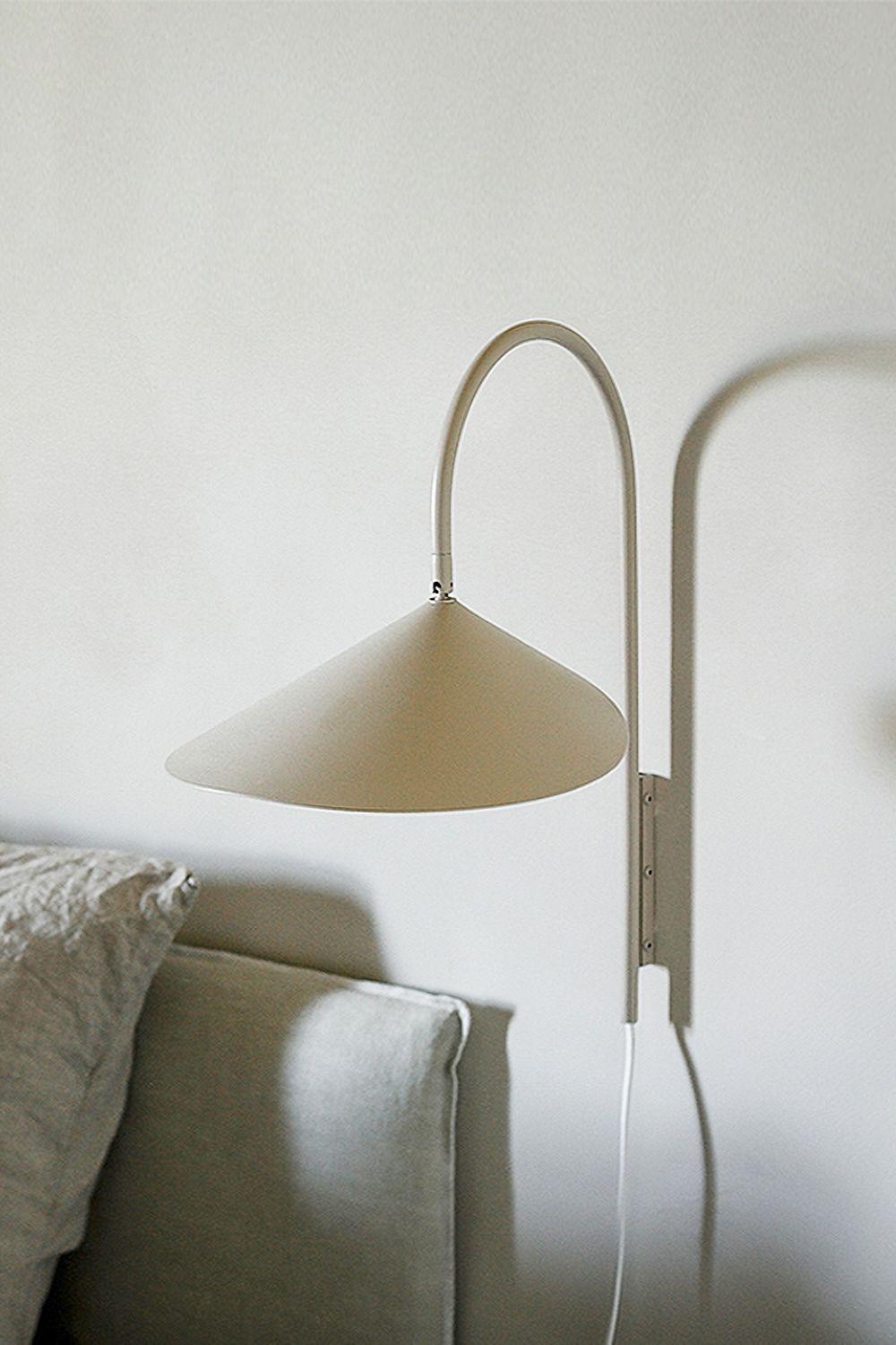 Arum Wall Lamp - everlamps