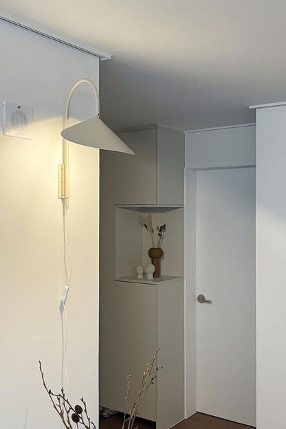 Arum Wall Lamp - everlamps