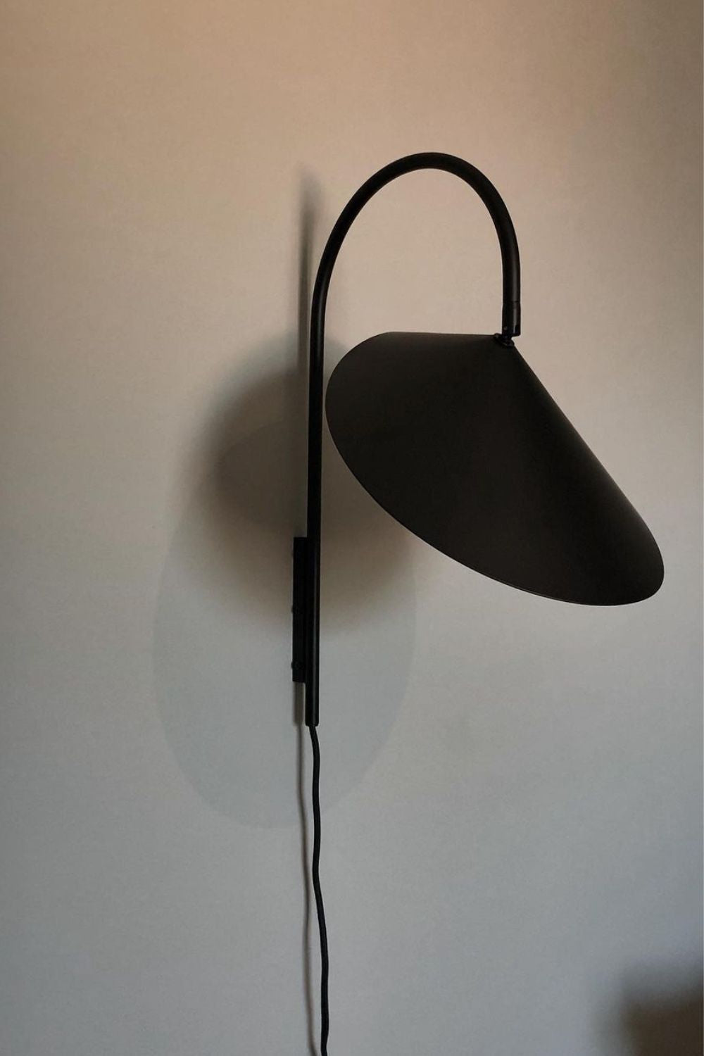 Arum Wall Lamp - everlamps