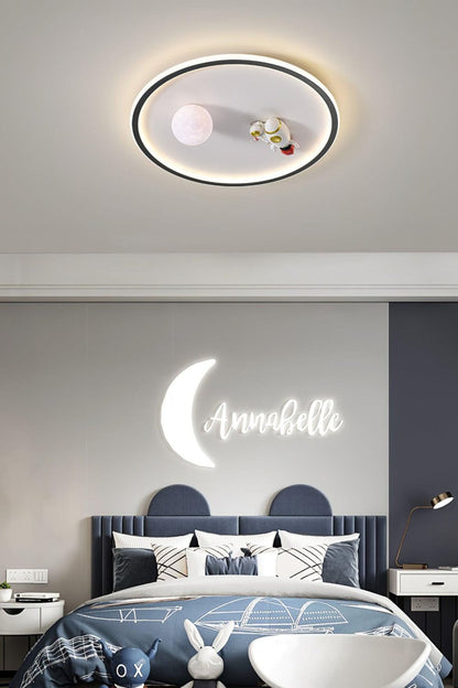 Astronaut Ceiling Lamp - view 7 | everlamps