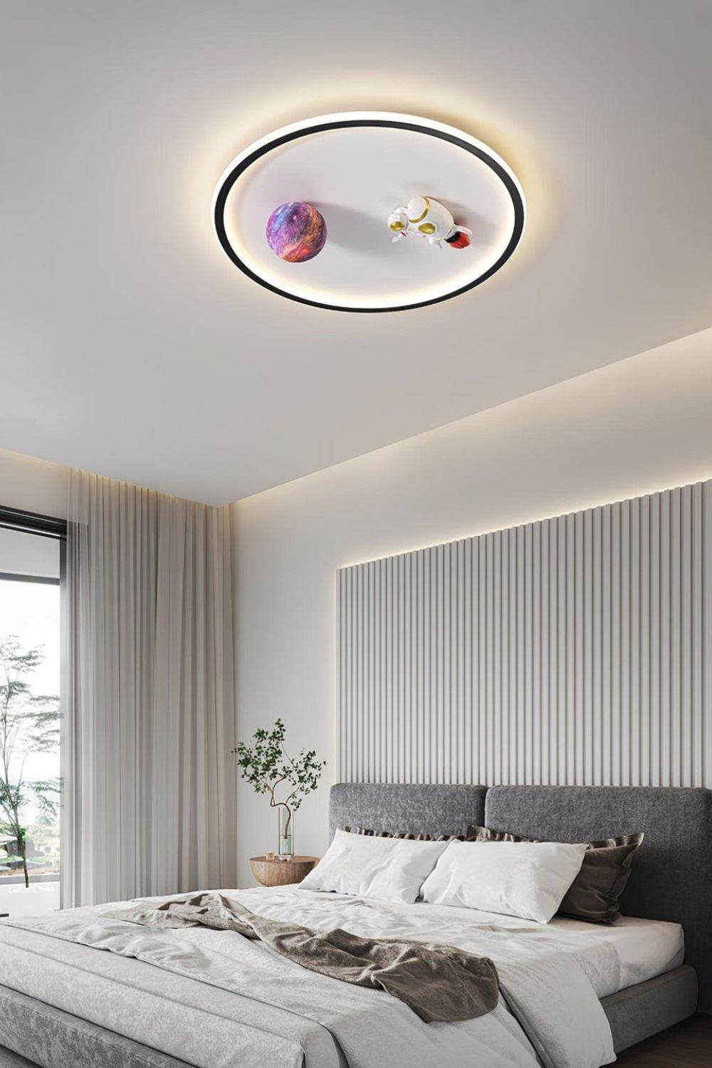 Astronaut Ceiling Lamp - view 11 | everlamps