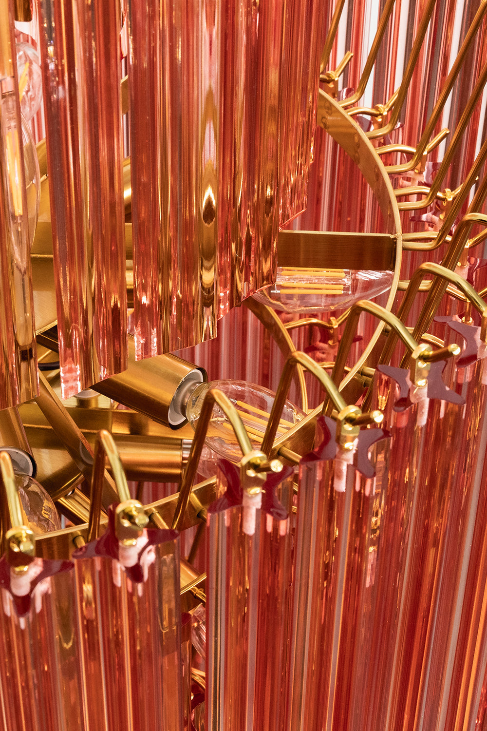 Aurora Cascade Glass Chandelier | detail | Samu  Lamp