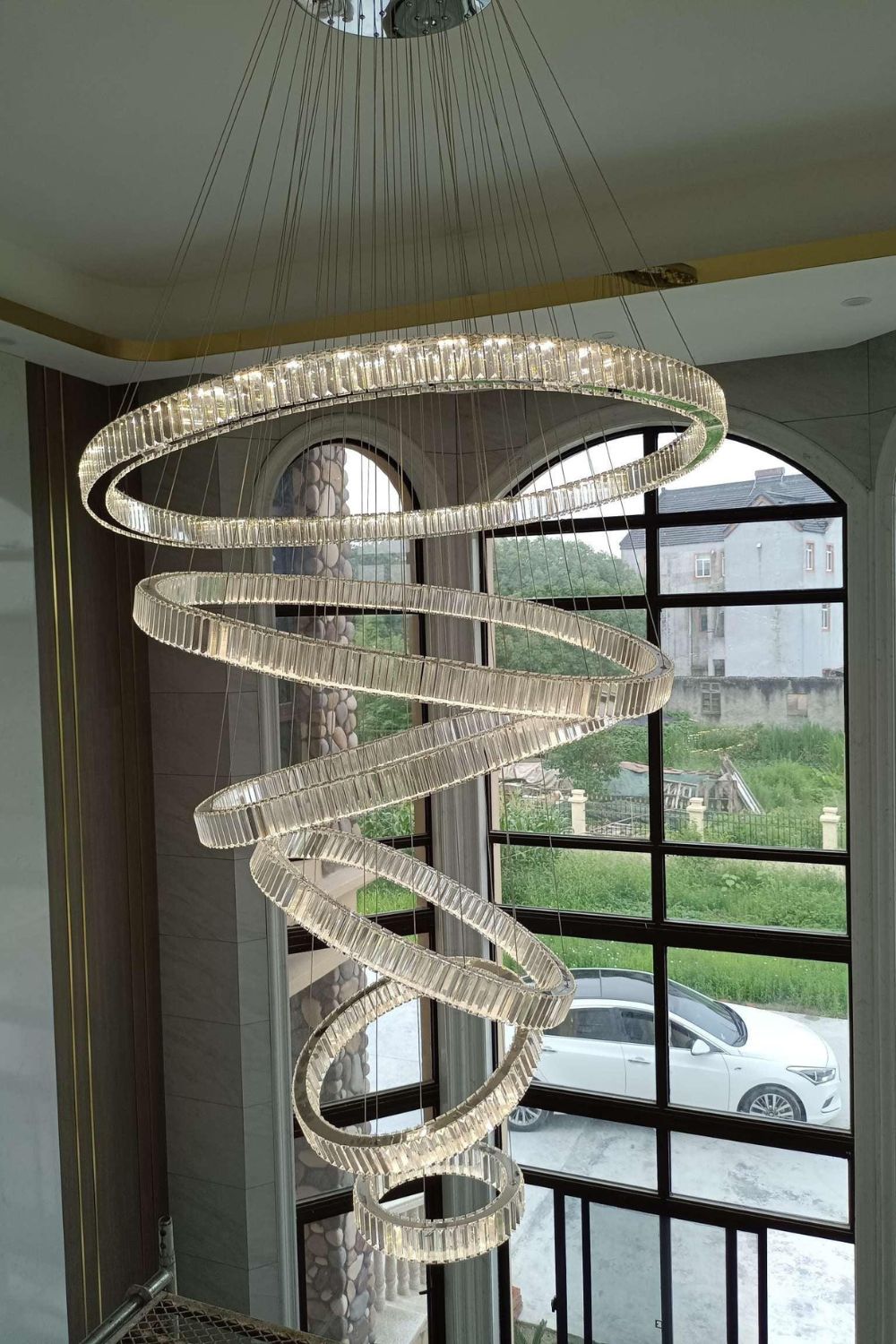 Bertolda Chandeliers - everlamps