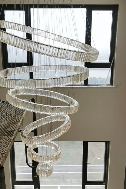 Bertolda Chandeliers - everlamps