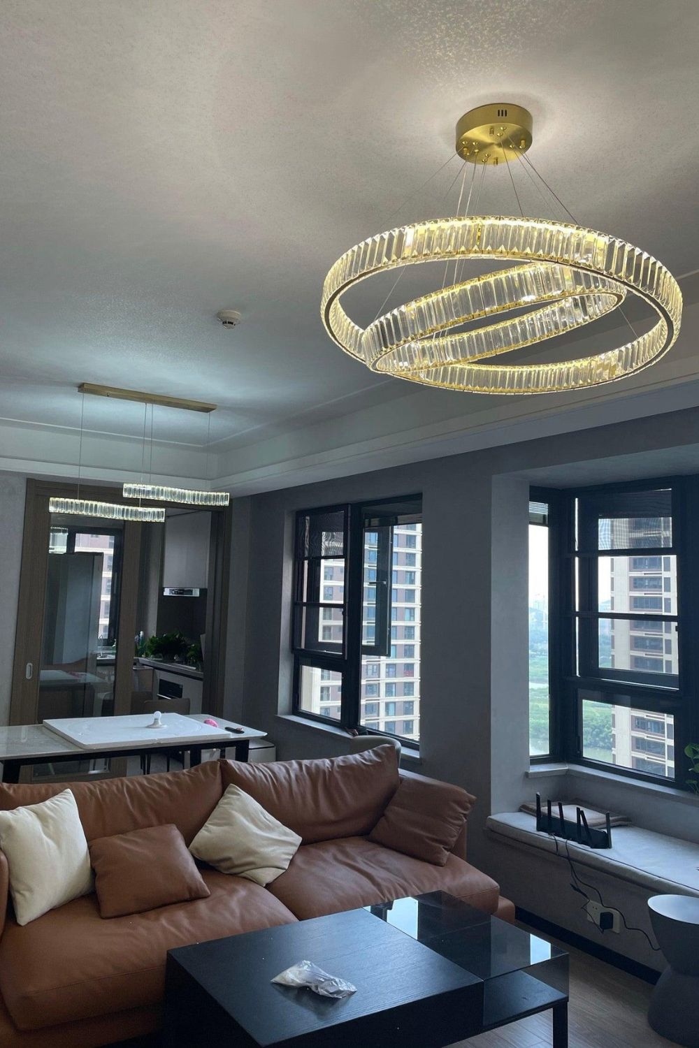 Bertolda Chandeliers - everlamps