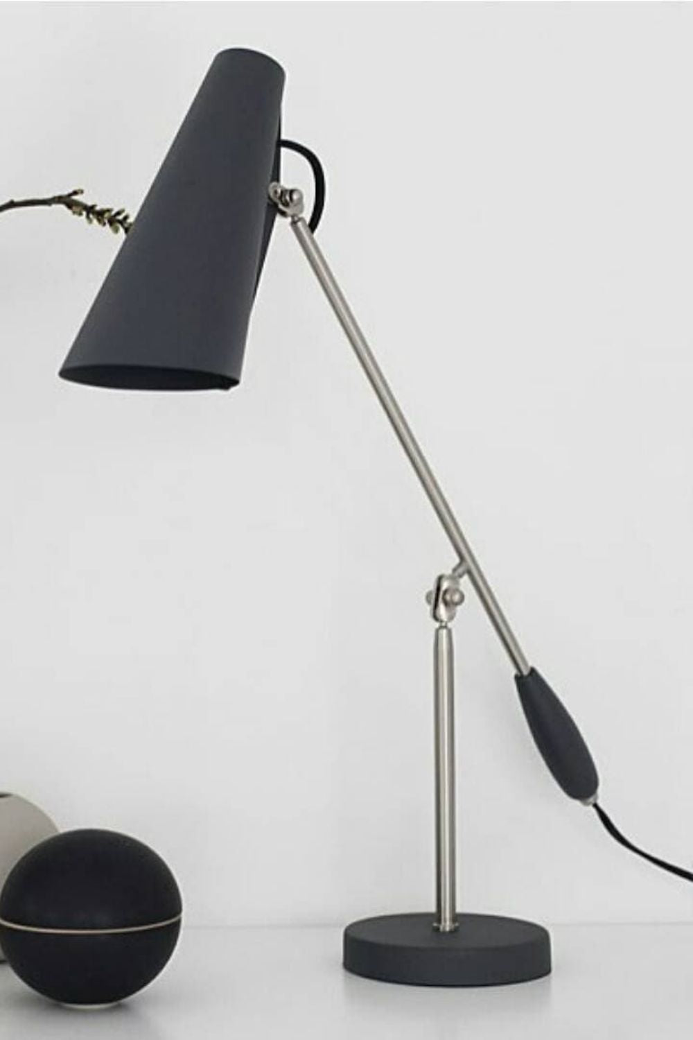 Birdy Table Lamp - view 32 | everlamps