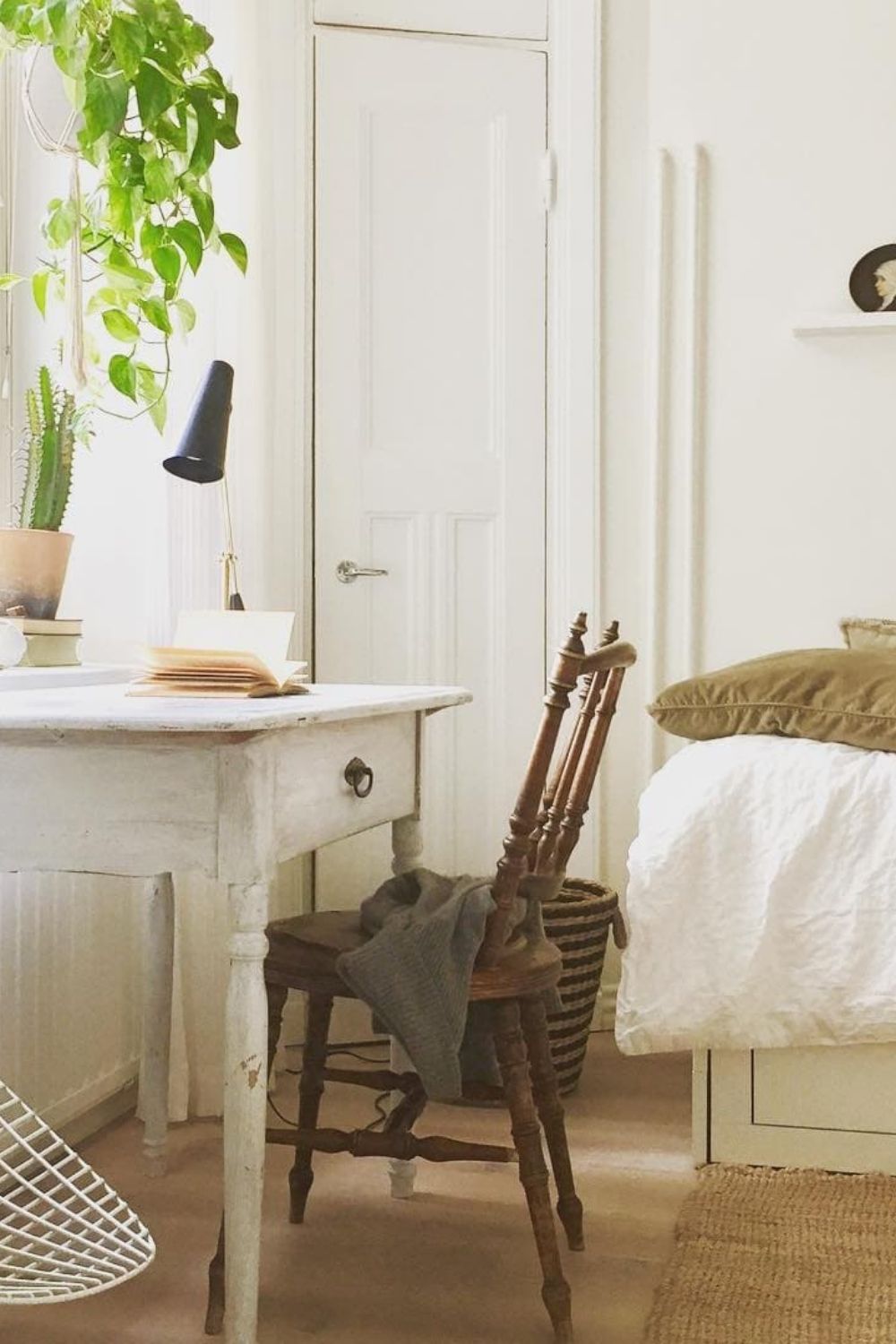 Birdy Table Lamp - view 40 | everlamps