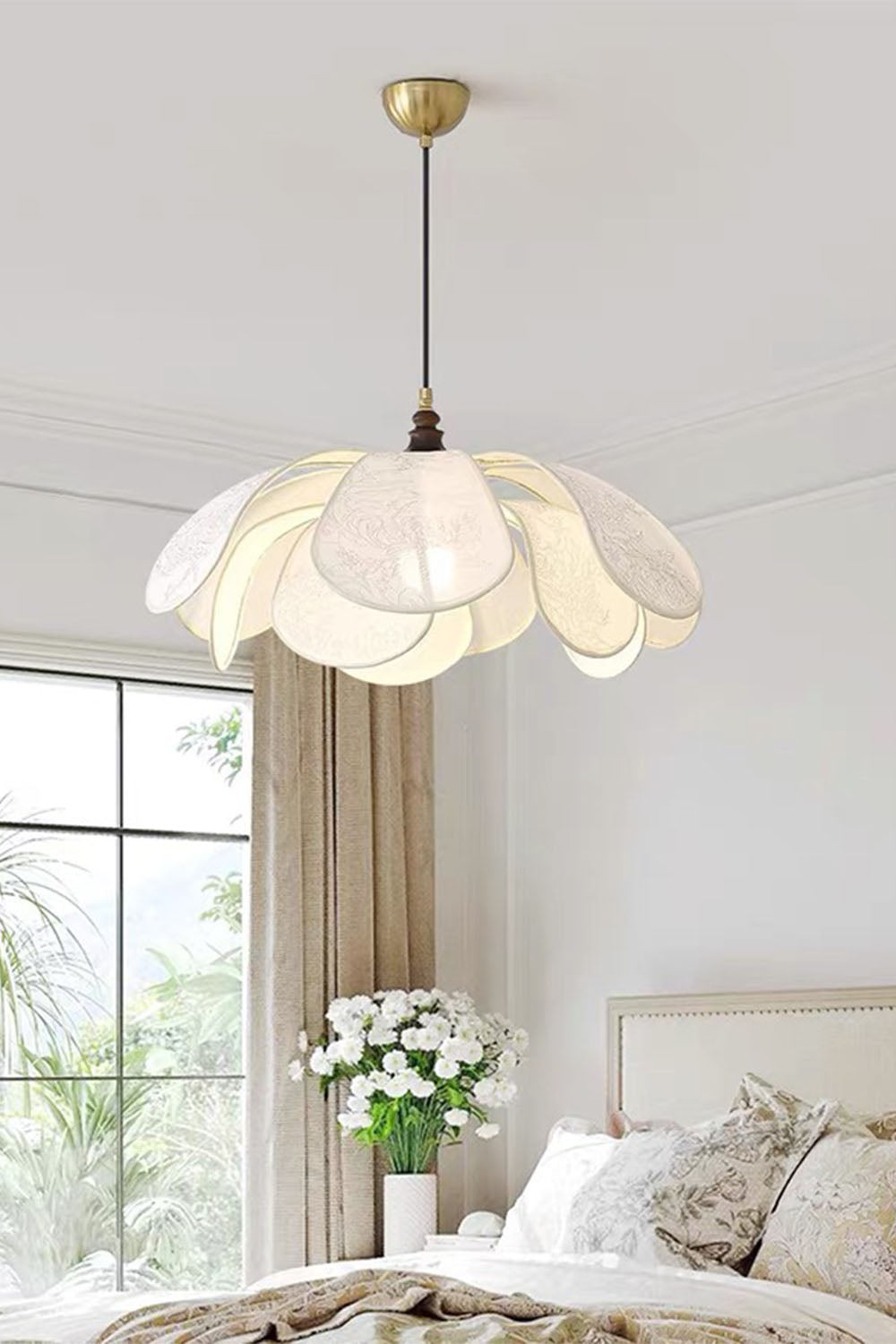 Blooming Flower Pendant Lamp - view 9 | everlamps