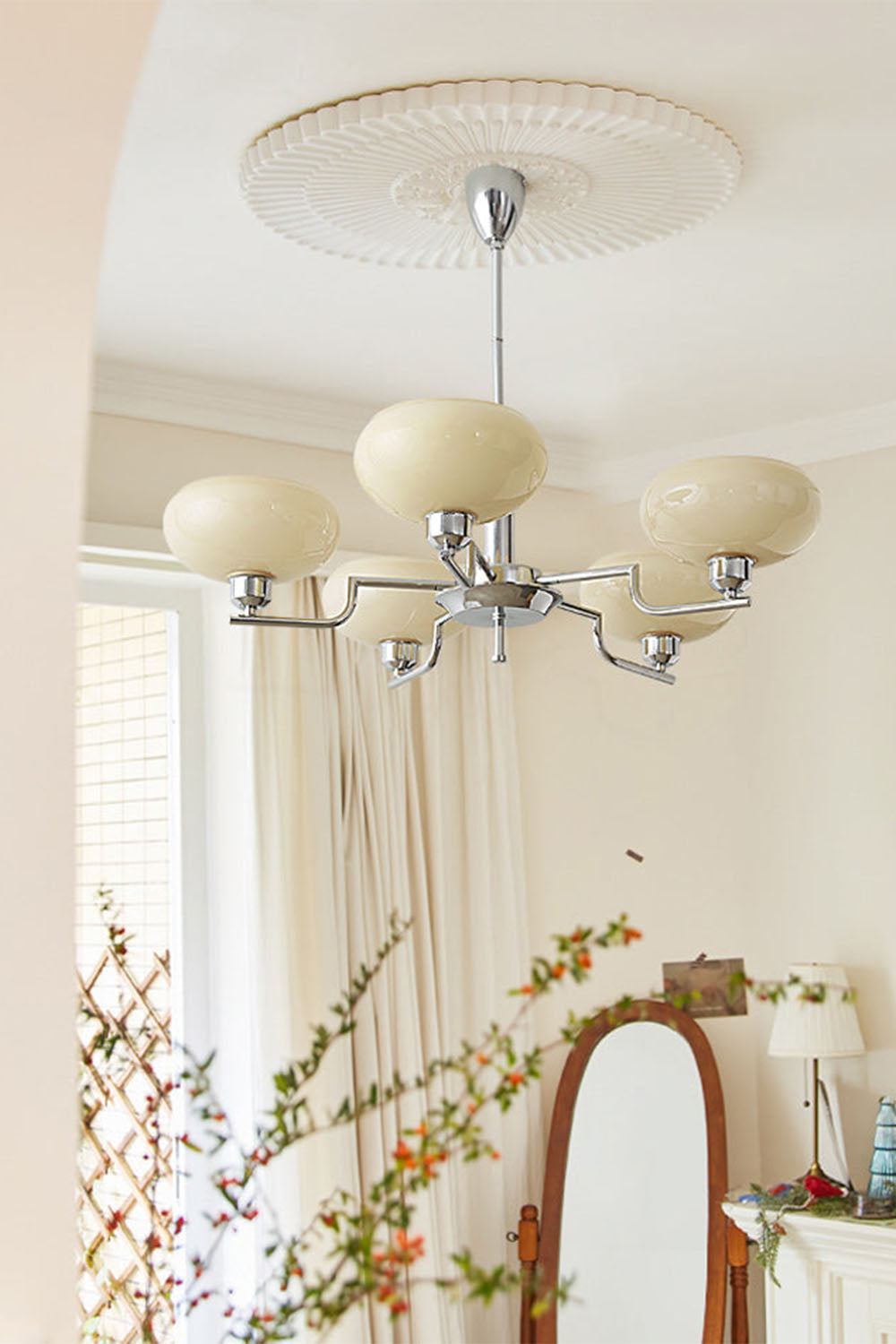 Eclipse chandelier - view 4 | everlamps