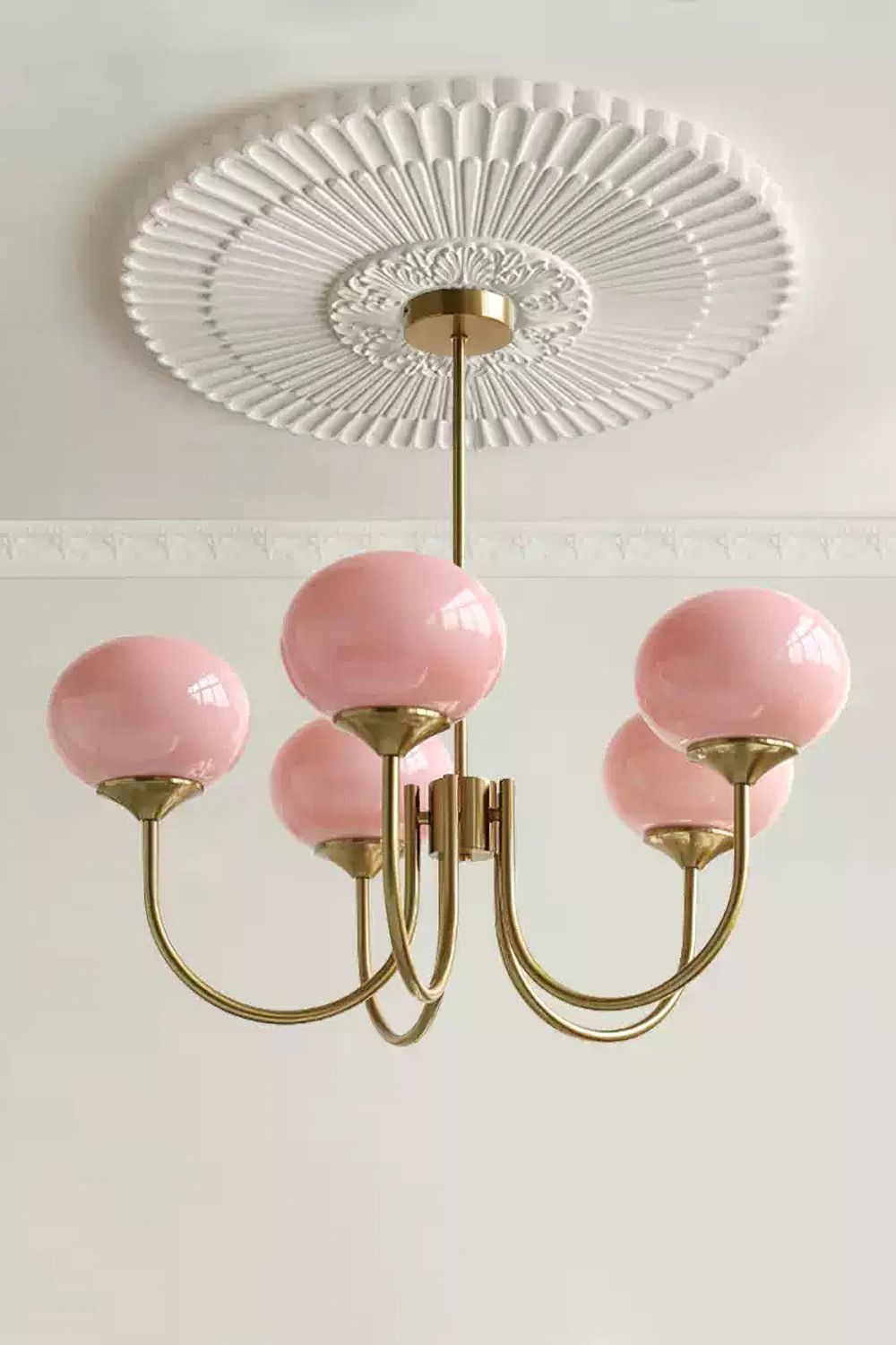 Bubble Glass Marshmallow Chandelier - view 15 | everlamps
