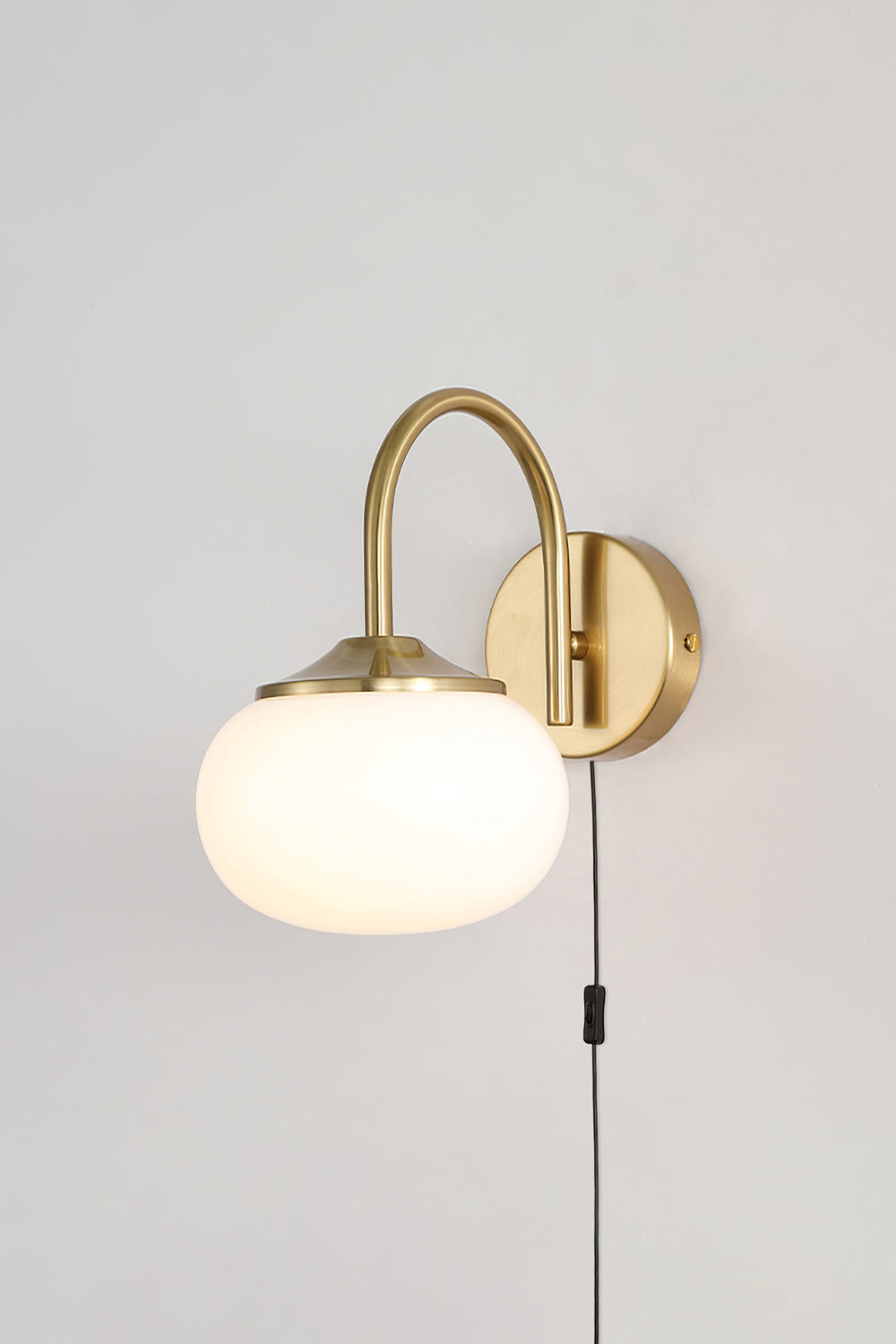 Bubble Glass Marshmallow Sconce Plug Version - view 10 | everlamps