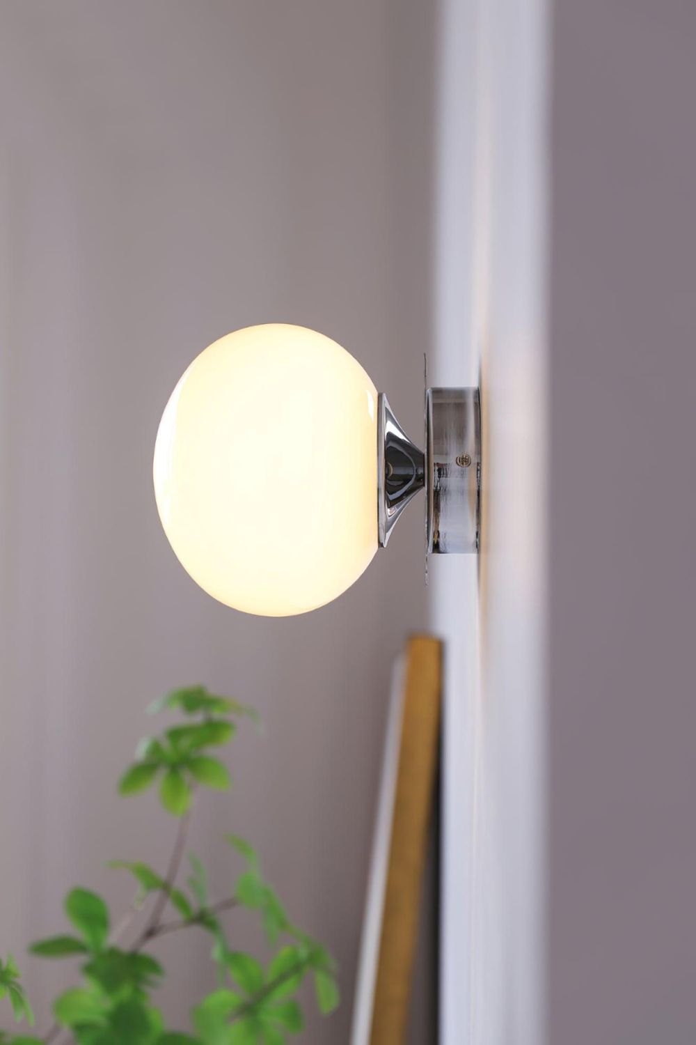 Bubble Glass Marshmallow Sconces - view 29 | everlamps