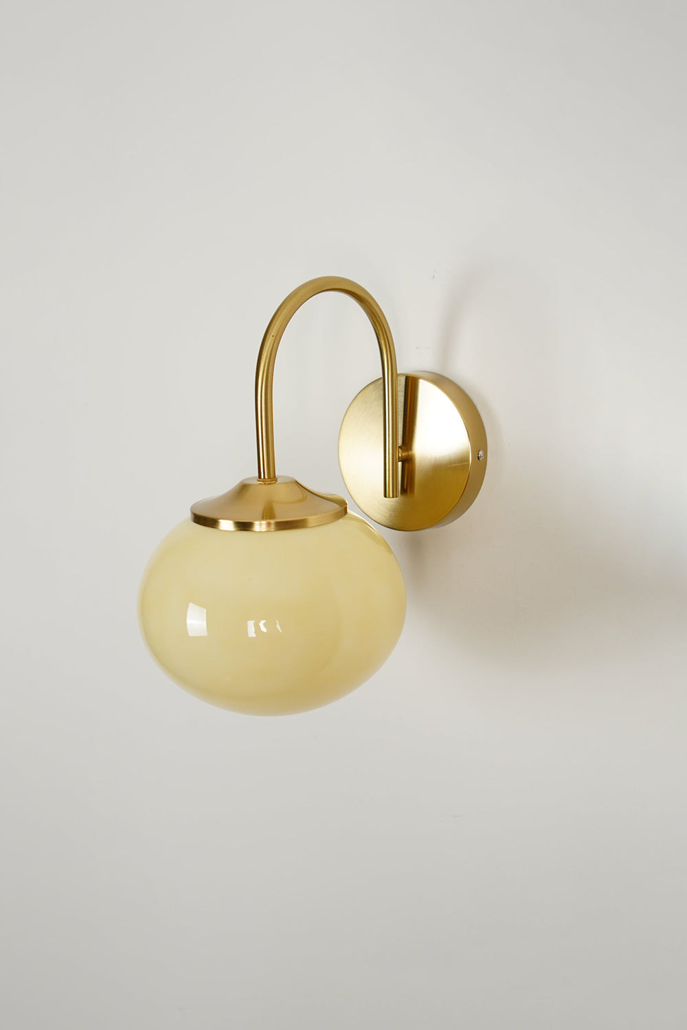 Bubble Glass Marshmallow Wall Lamp - view 15 | everlamps