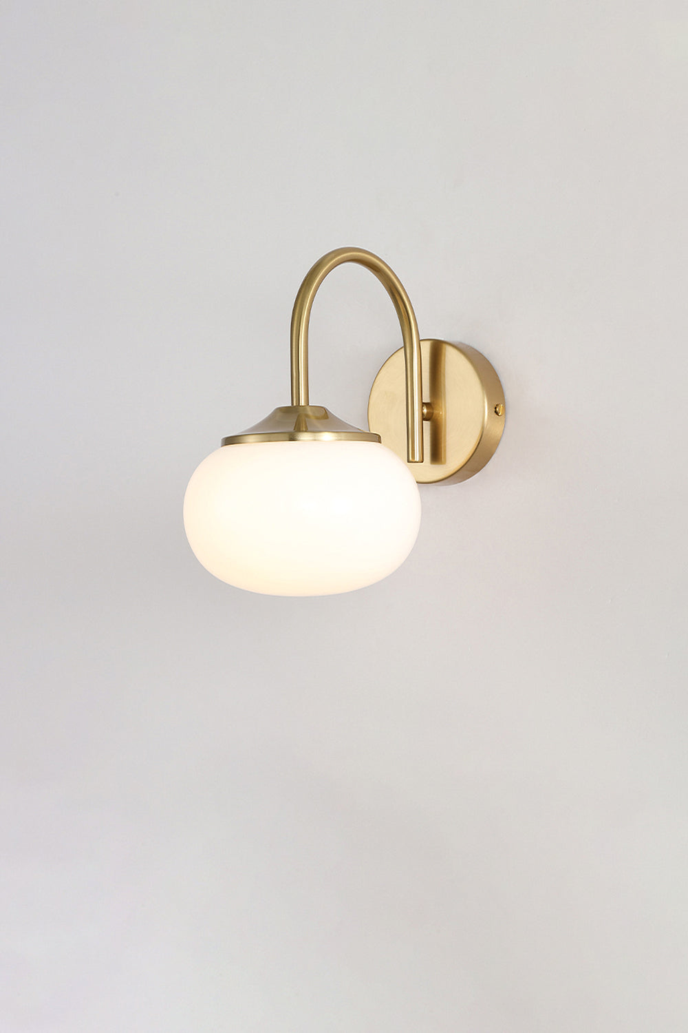 Bubble Glass Marshmallow Wall Lamp - view 17 | everlamps