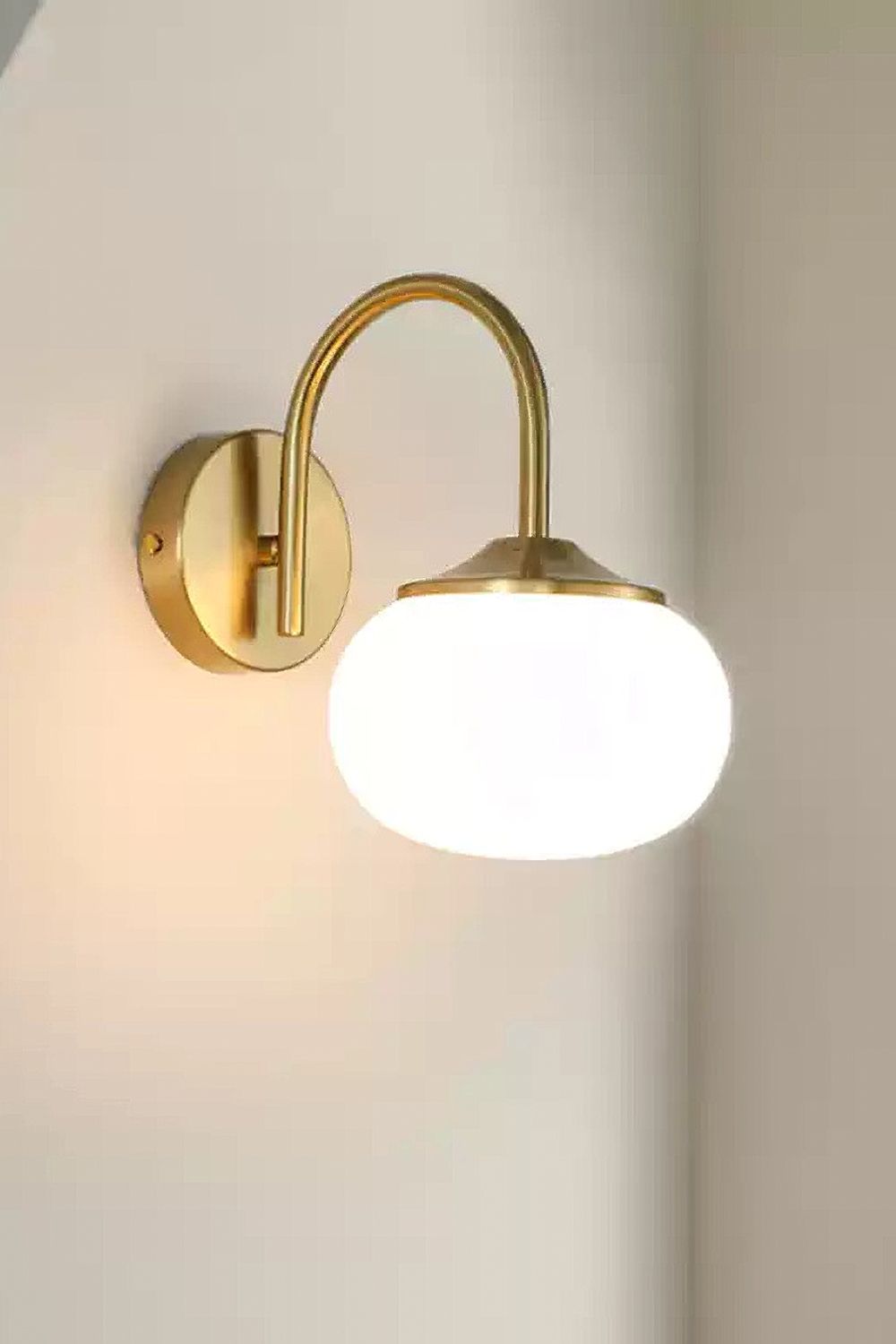 Bubble Glass Marshmallow Wall Lamp - view 5 | everlamps